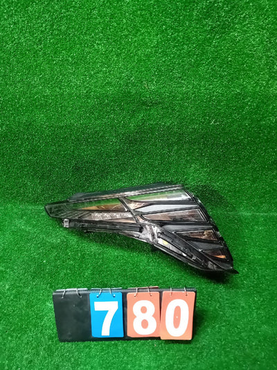 DRL REFLEKTOR PRAWY PRZÓD HYUNDAI TUCSON IV 20- FULL LED NR.780