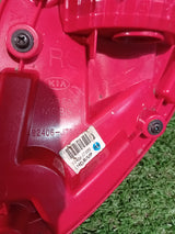 KIA XCEED X-CEED LAMPA TYŁ TYLNIA WSTECZNA COFANIA PRAWA