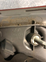 HYUNDAI I40 KOMBI LAMPA LEWA LEWY TYŁ W KLAPĘ nr.0
