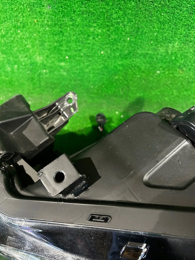 REFLEKTOR LEWY NISSAN LEAF II LIFT FULL LED