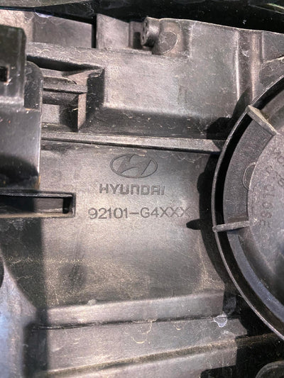 REFLEKTOR LEWY HYUNDAI I30 III