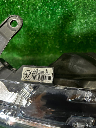 REFLEKTOR LEWY TOYOTA COROLLA E16 LIFT E18