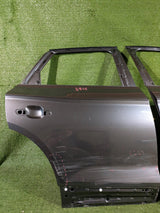 DRZWI TYLNE PRAWE PRAWY TYŁ AUDI Q5 80A II NR.3945
