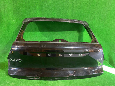 KLAPA TYLNA TYŁ VOLVO XC40 17-