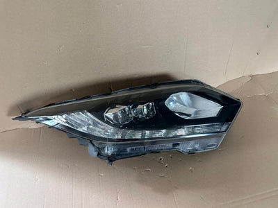 REFLEKTOR PRAWY HONDA HR-V II FULL LED NR.045