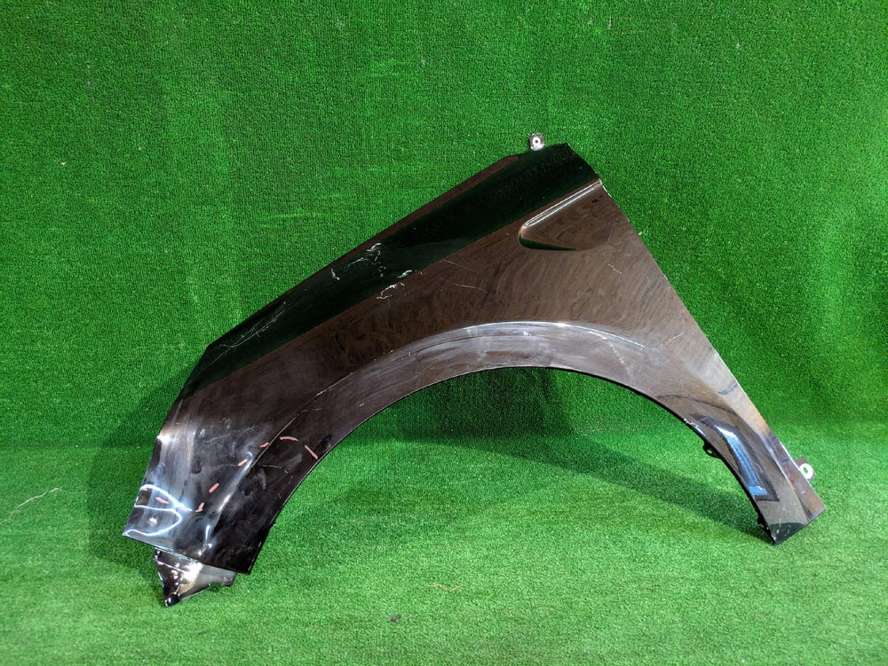 BŁOTNIK PRZEDNI LEWY PRZÓD RENAULT CLIO V NR.094