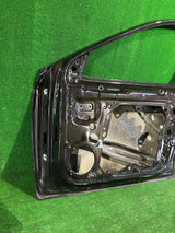 DRZWI PRZEDNIE PRAWE SKODA OCTAVIA IV NR:2195