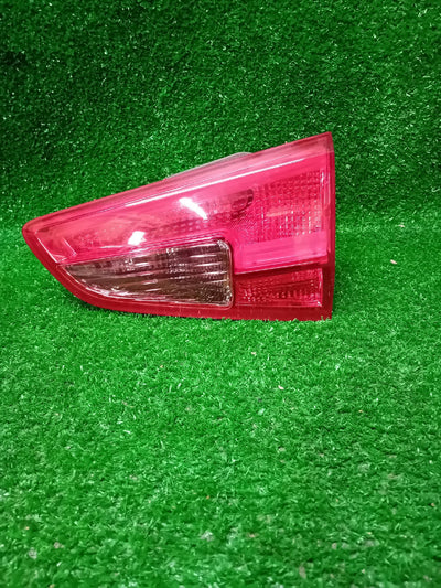 LAMPA TYŁ TYLNA PRAWA KIA CEED II KOMBI W KLAPE