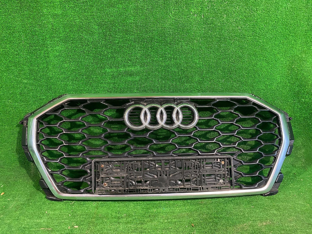 GRILL ATRAPA CHŁODNICY AUDI Q3 II 83F SPORTBACK