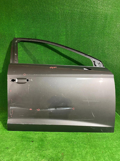 DRZWI PRZEDNIE PRAWE SEAT LEON III 5F