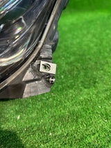 REFLEKTOR LEWY OPEL ASTRA J XENON