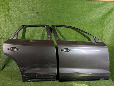 DRZWI PRZEDNIE PRAWE PRAWY PRZÓD AUDI Q5 80A II NR.3946