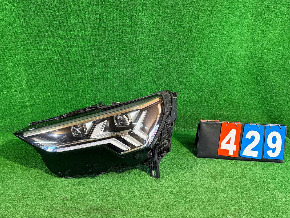 REFLEKTOR LEWY AUDI Q3 83A FULL LED MATRIX 83A941035 nr:429