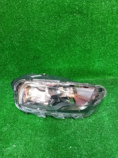 REFLEKTOR PRAWY PRZÓD CITROEN C4 CACTUS LIFT