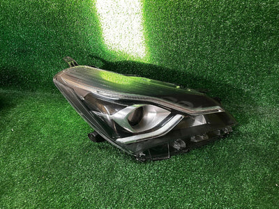 REFLEKTOR PRAWY TOYOTA YARIS III LIFT LED 17-