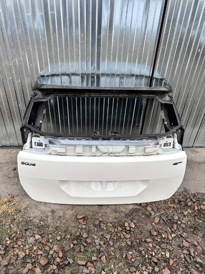 KLAPA TYLNA BAGAŻNIKA PEUGEOT 5008 II nr.00