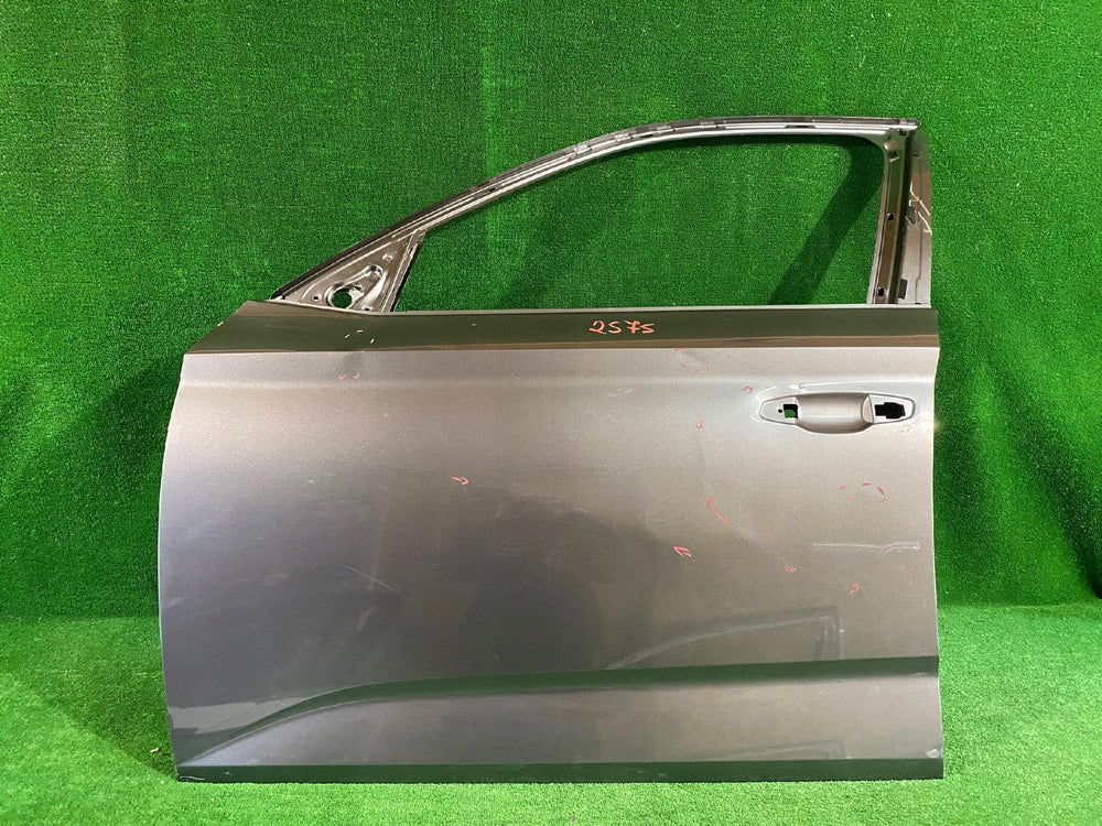 DRZWI PRZEDNIE LEWE SKODA KAMIQ 658