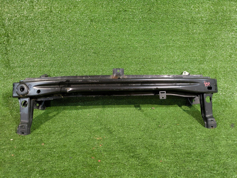 BELKA ZDERZAKA PRZEDNIEGO PRZÓD VW TOURAN CADDY 2K5 10- NR.452