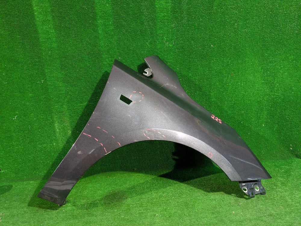 BŁOTNIK PRZEDNI PRAWY PRZÓD OPEL CORSA E NR.225