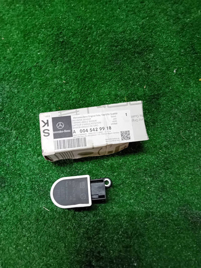 CZUJNIK POZIOMOWANIA ZAWIESZENIA MERCEDES V-KLASA W447 NR.02