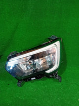 REFLEKTOR LEWY PRZÓD RENAULT MASTER IV 19-