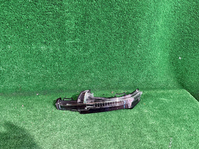 KIERUNKOWSKAZ LEWY LUSTERKA LEWEGO AUDI Q7 4M0