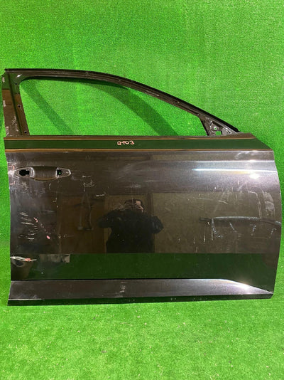 DRZWI PRZEDNIE PRAWE PRAWY PRZÓD SKODA SUPERB III 15-