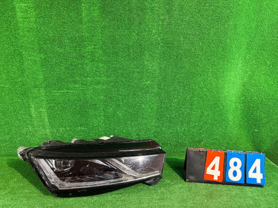 REFLEKTOR PRAWY SKODA OCTAVIA IV FULL LED nr:484