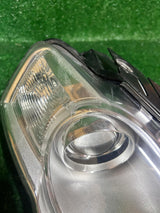 REFLEKTOR PRAWY VW PASSAT B6