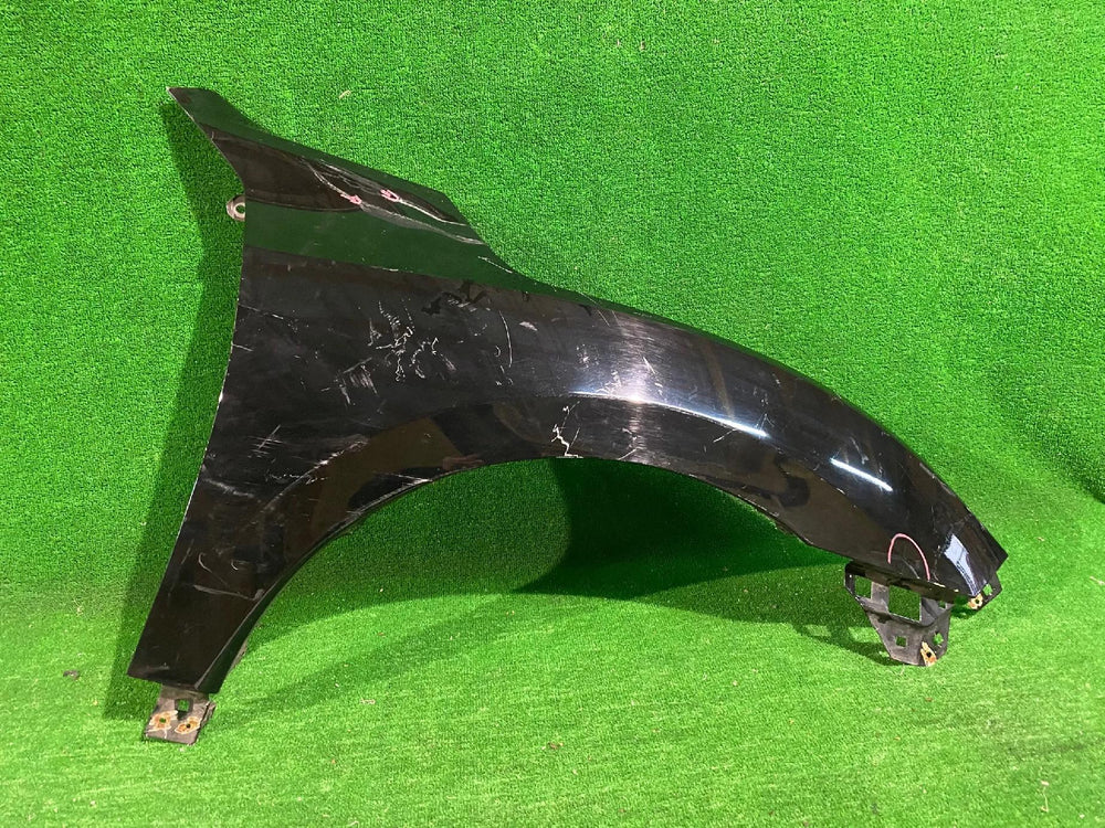 BŁOTNIK PRZEDNI PRAWY HONDA CIVIC X NR.425