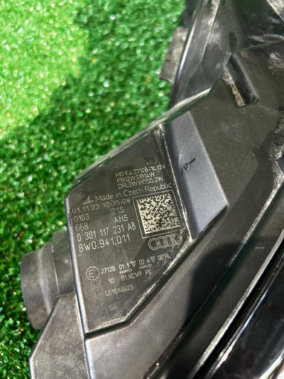 REFLEKTOR LEWY AUDI A4 B9 LIFT FULL LED 8W0941011