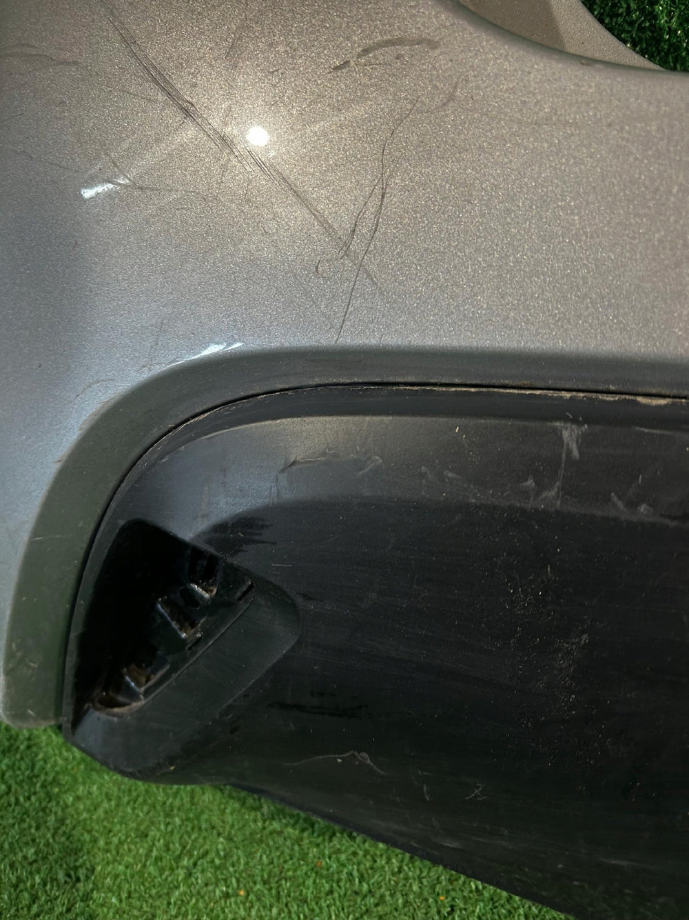 ZDERZAK TYLNY TYŁ TOYOTA YARIS IV 20- NR.931