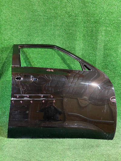 DRZWI PRAWE PRZEDNIE NISSAN JUKE I F15