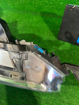 REFLEKTOR PRAWY TOYOTA COROLLA E16 LIFT E18 nr:311