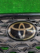 GRILL ATRAPA CHŁODNICY TOYOTA COROLLA CROSS
