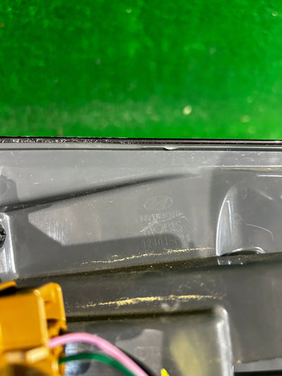 LAMPA TYŁ TYLNA LEWA HYUNDAI ELANTRA VI