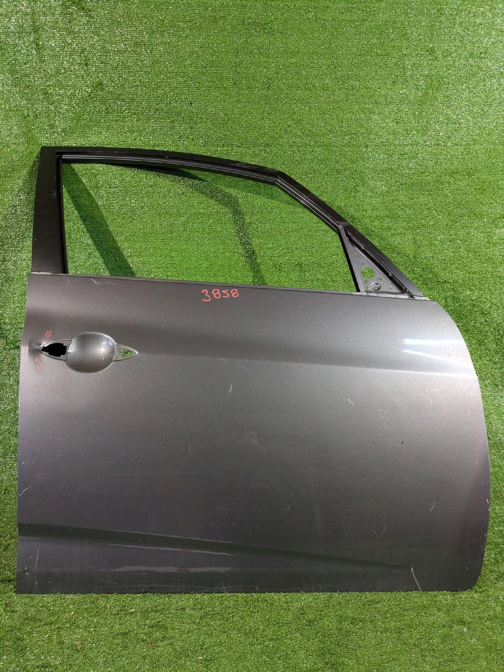 DRZWI PRZEDNIE PRAWE PRAWY PRZÓD KIA VENGA NR.3858