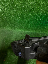 HALOGEN PRAWY SKODA SUPERB III LIFT