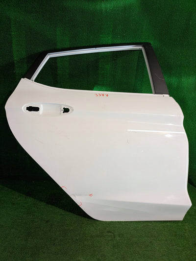 DRZWI TYLNE PRAWE PRAWY TYŁ FORD FIESTA MK8 NR.3377