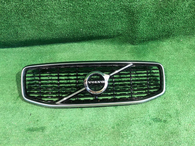 GRILL ATRAPA VOLVO XC60 II R-DESIGN