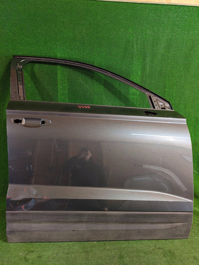DRZWI PRZEDNIE PRAWE PRAWY PRZÓD SEAT ATECA 575 16- NR.3398