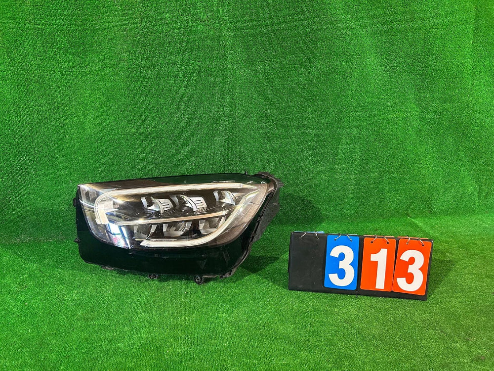 REFLEKTOR PRAWY MERCEDES GLC LIFT W253 USZKODZONY nr:313