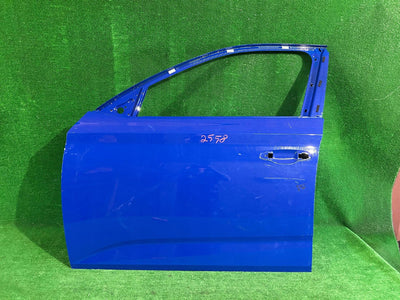 DRZWI PRZEDNIE LEWE SKODA SCALA