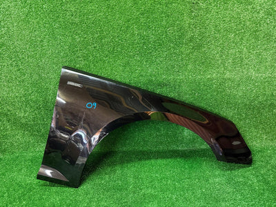 BŁOTNIK PRZEDNI PRAWY AUDI A4 B9 15-19 nr.09