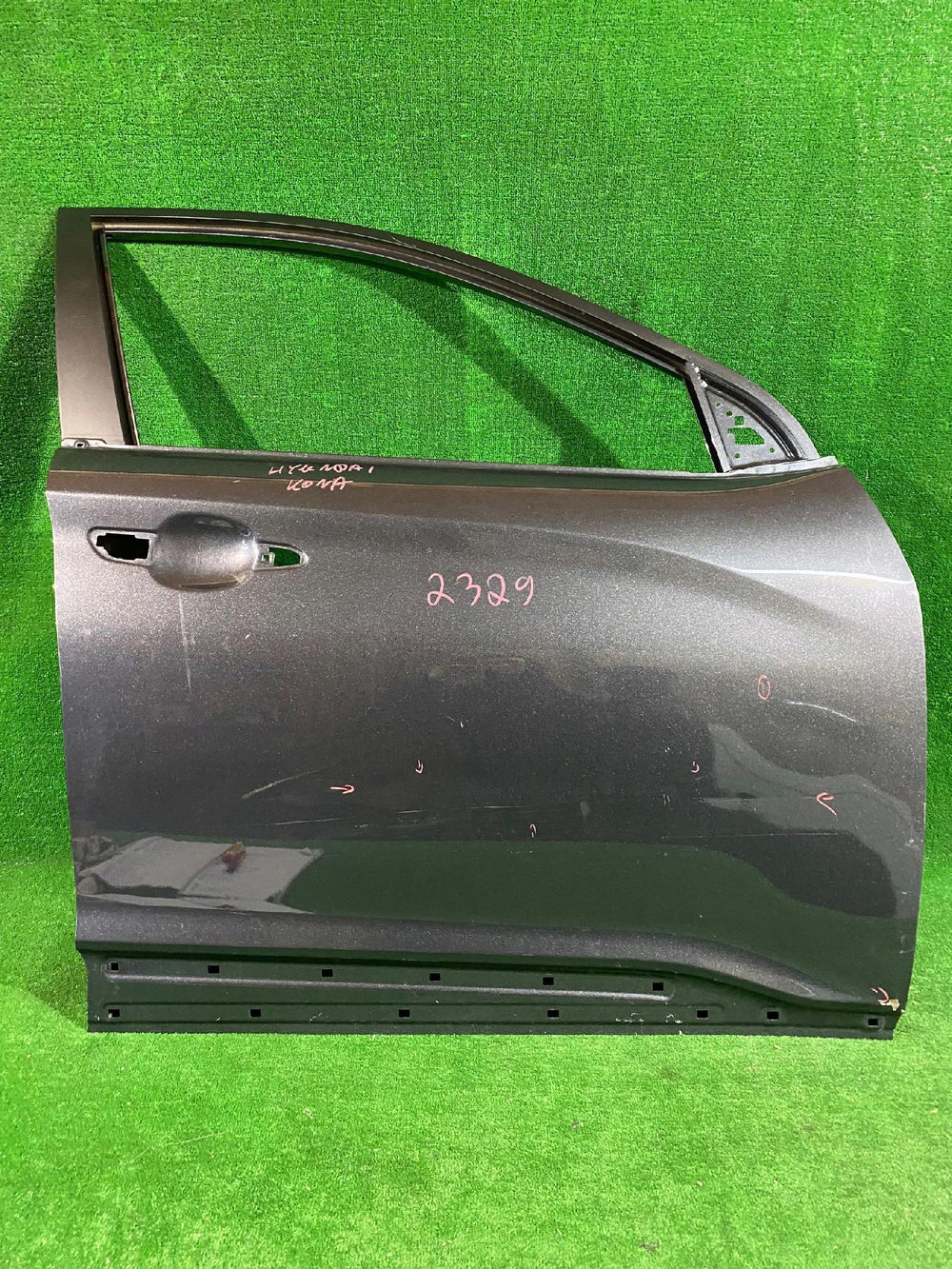 DRZWI PRZEDNIE PRAWE PRAWY PRZÓD HYUNDAI KONA 17- NR.2329