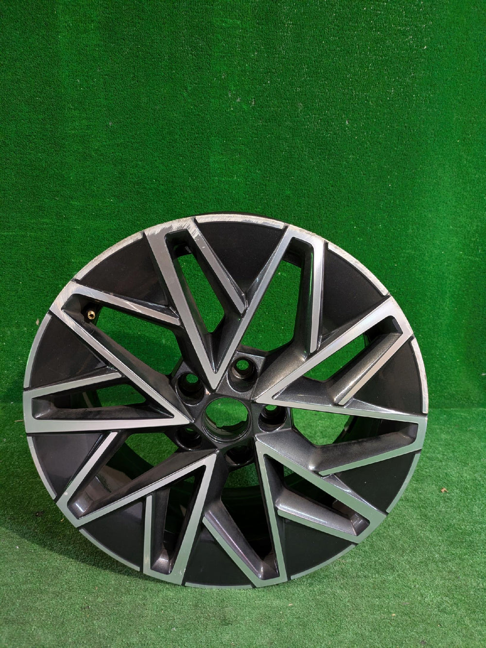 ALUFELGA SKODA OCTAVIA 5E3601025 17" 7J ET46 NR.20