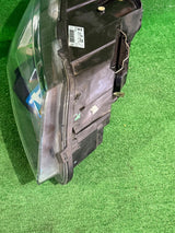 REFLEKTOR PRAWY SEAT ATECA nr:624