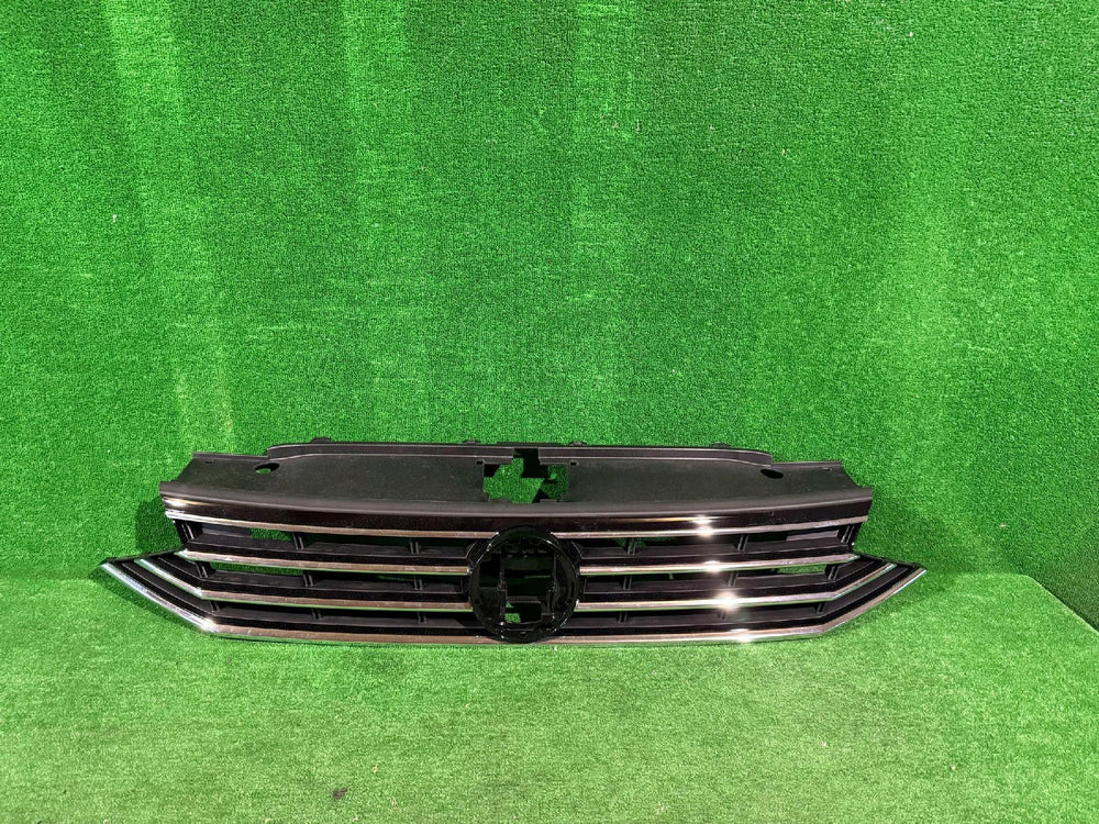 GRILL ATRAPA VW PASSAT B8 LIFT R-LINE nowy NR:00001