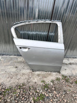 DRZWI TYLNE PRAWE VW PASSAT B7 SEDAN NR.06