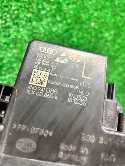 REFLEKTOR LEWY AUDI A8 D5 LASER 4N0941085 nr.126